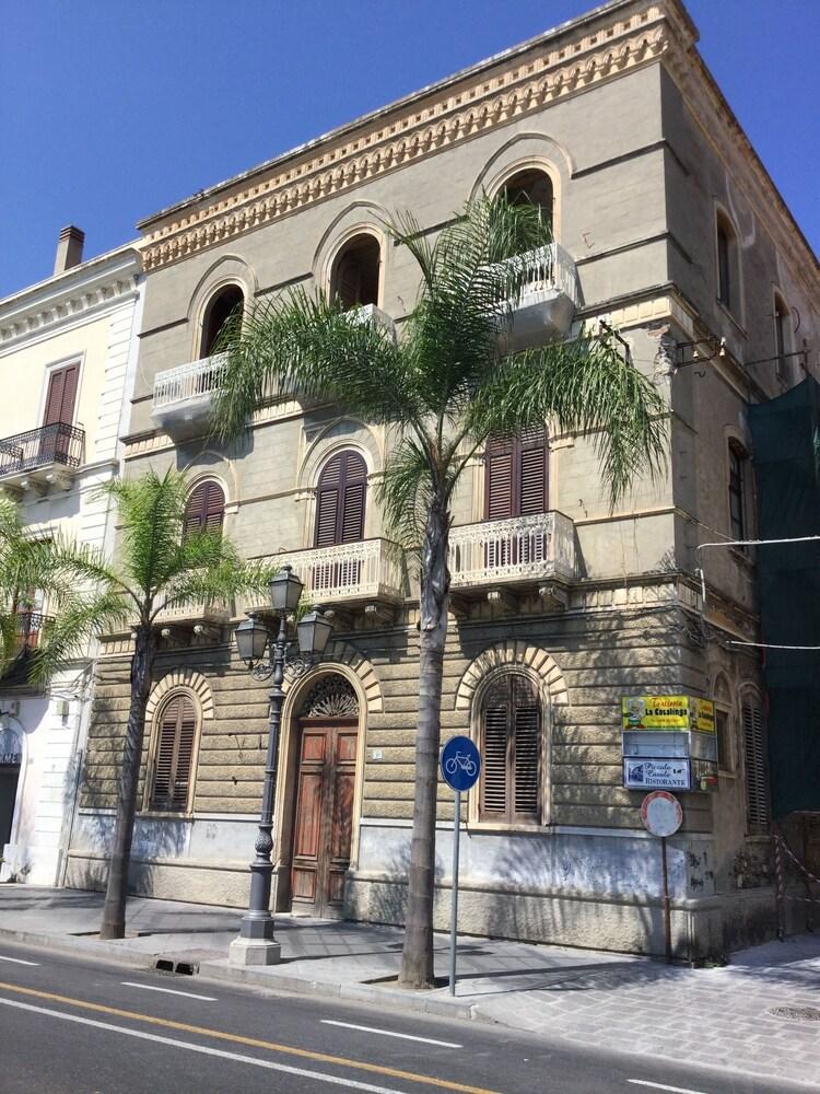 Marina Inn Milazzo Eksteriør bilde